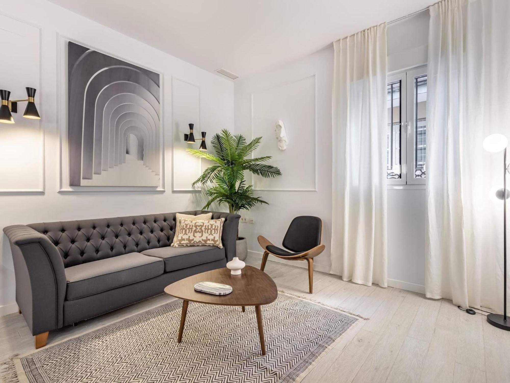 Central Stylish And Elegant 1 & 2 Bedroom Apartments I Granada Ngoại thất bức ảnh